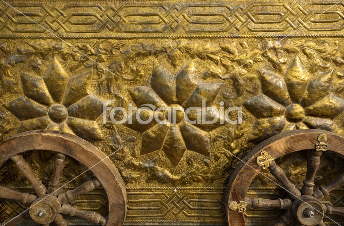 Golden Food Cart in Katara