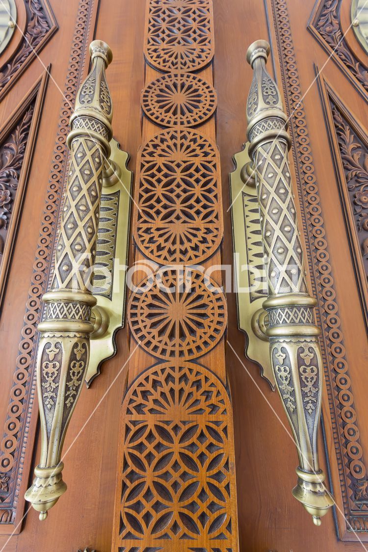 Sculpture Door inside the Grand Mosque (Doha)