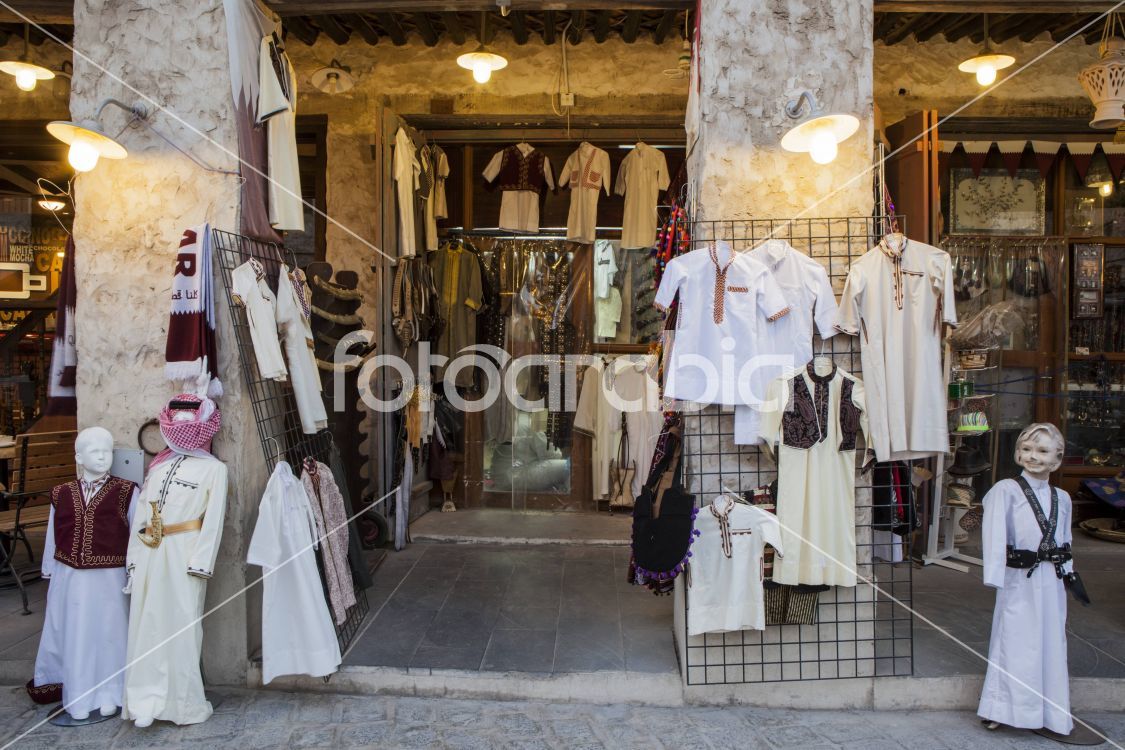 Gift Shops selling Arabic clothing in Souq Waqif