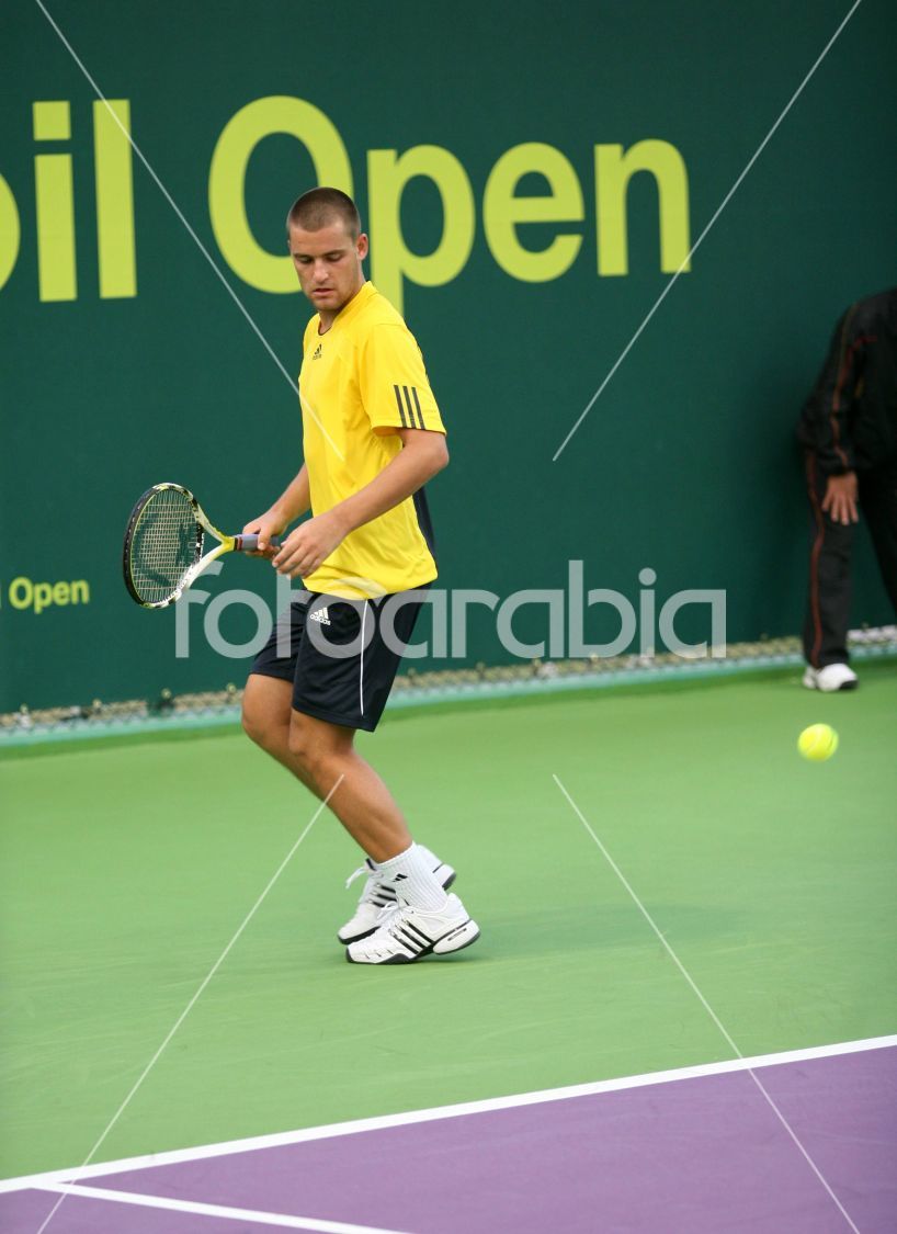 Youzhny eyes the ball at Qatar Open