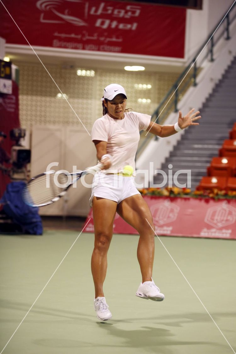 Chinese star Li Na in Doha action