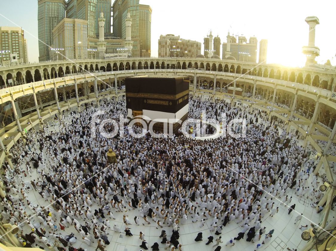 Muslim people praying at Kaaba in Mecca