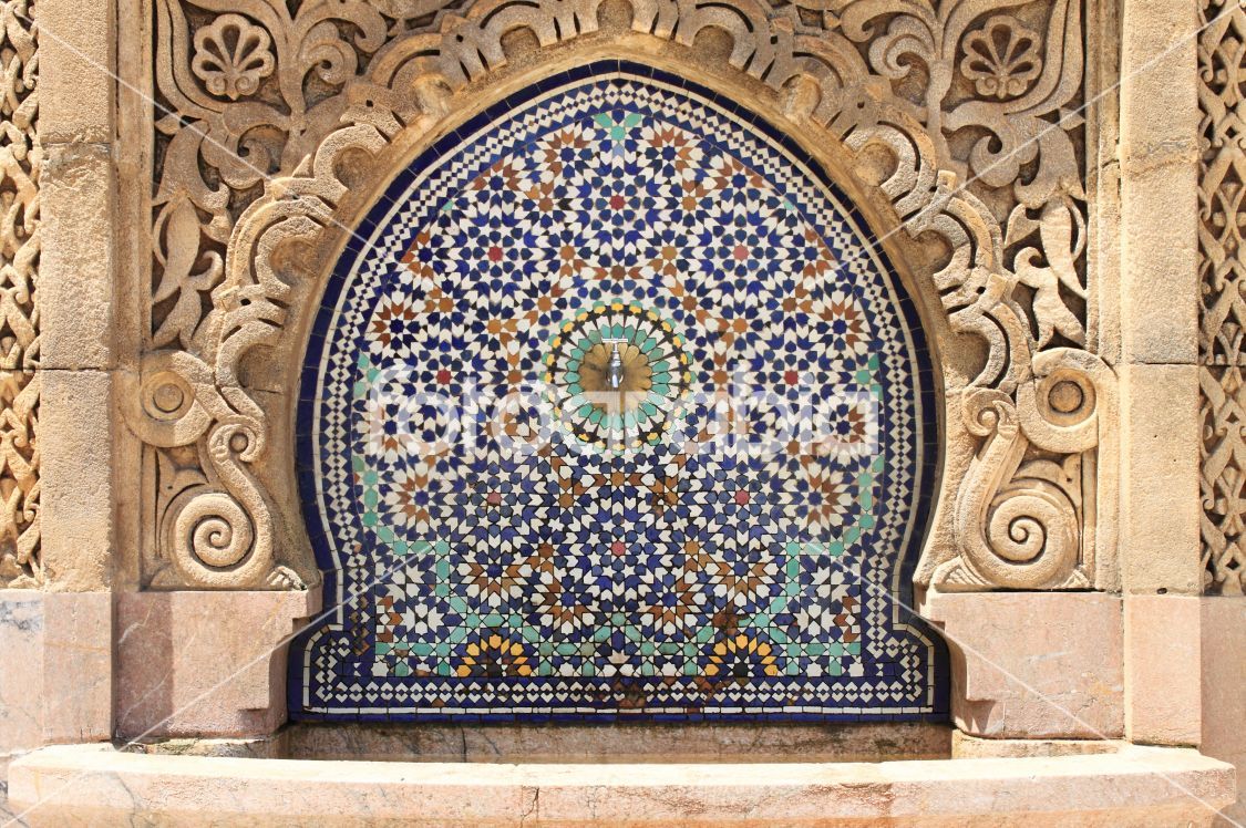 Moroccan fountain with mosaic tiles